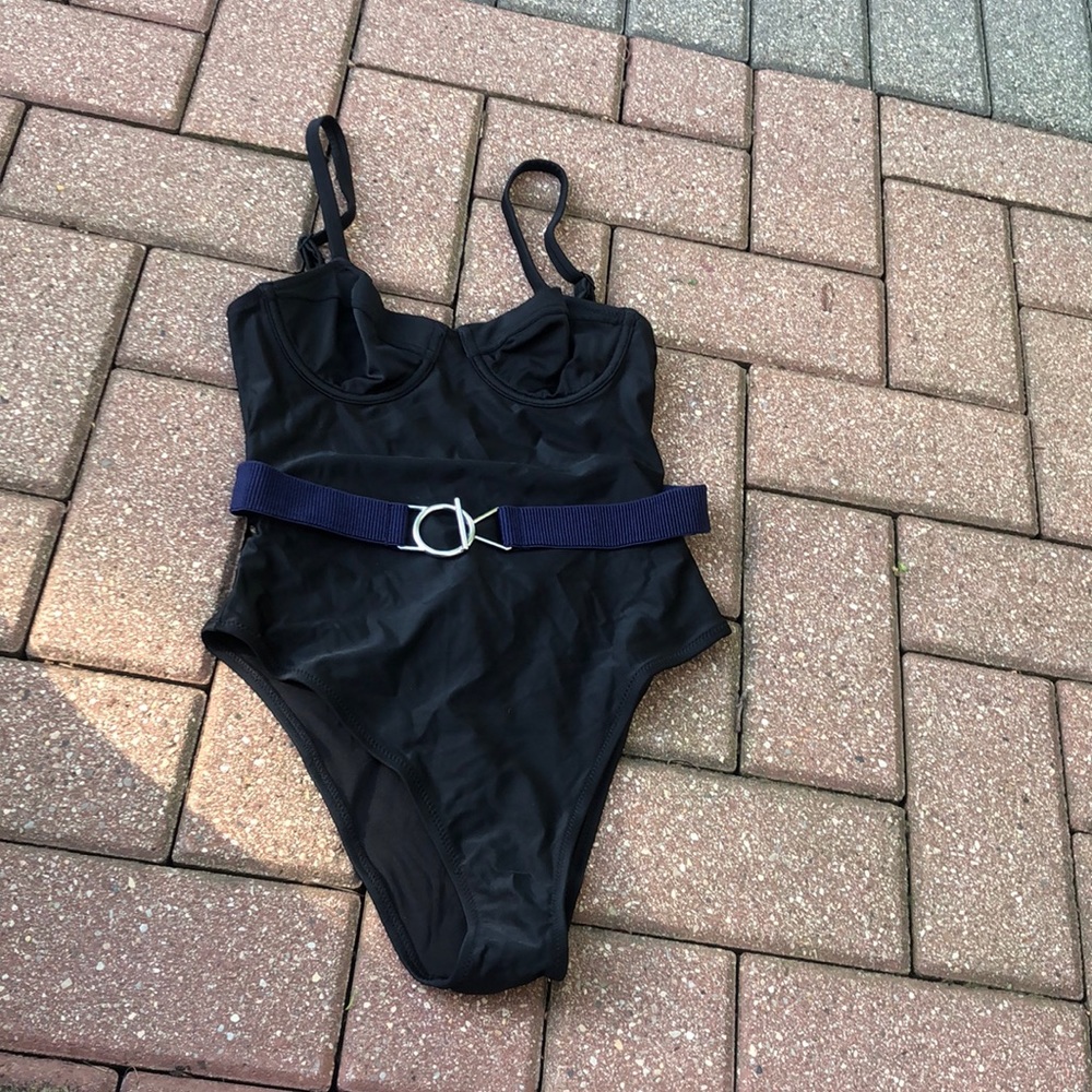 NEW Aerie swimsuit one piece